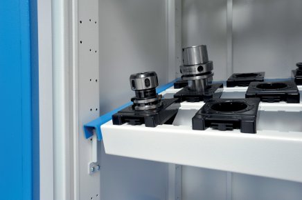 Szafka na narzędzia NC z drzwiami uchylnymi 02.2118.04 z akcesoriami - 3