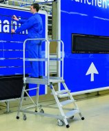 Mobilna jednostronna drabina platformowa z rusztem stalowym (6 modeli)